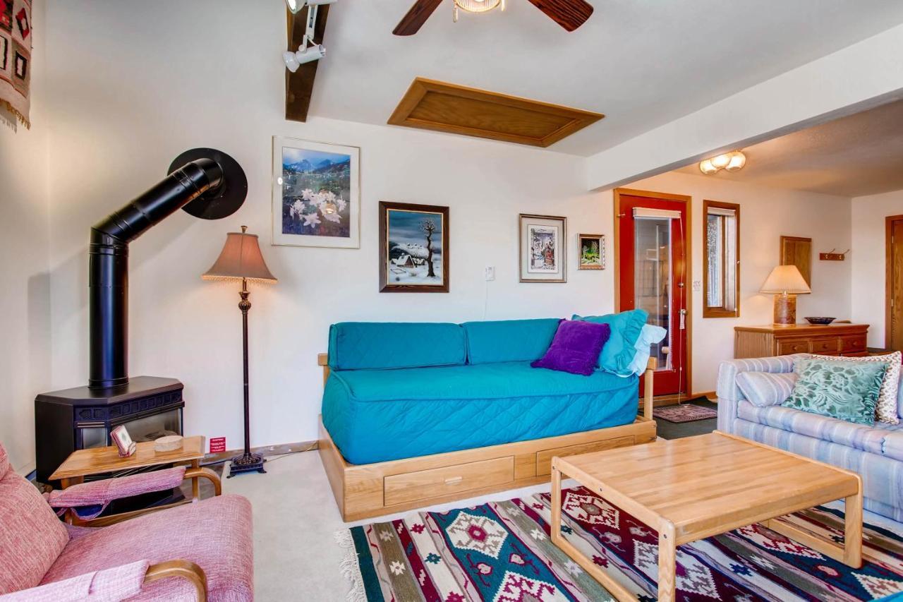 Ski-In Ski-Out Studio Private Balcony & Fireplace Condo เครสเตดบิวต์ ภายนอก รูปภาพ