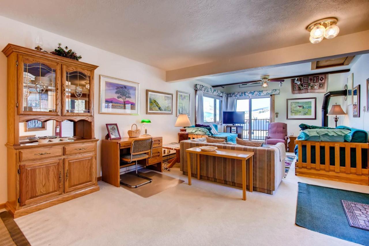 Ski-In Ski-Out Studio Private Balcony & Fireplace Condo เครสเตดบิวต์ ภายนอก รูปภาพ